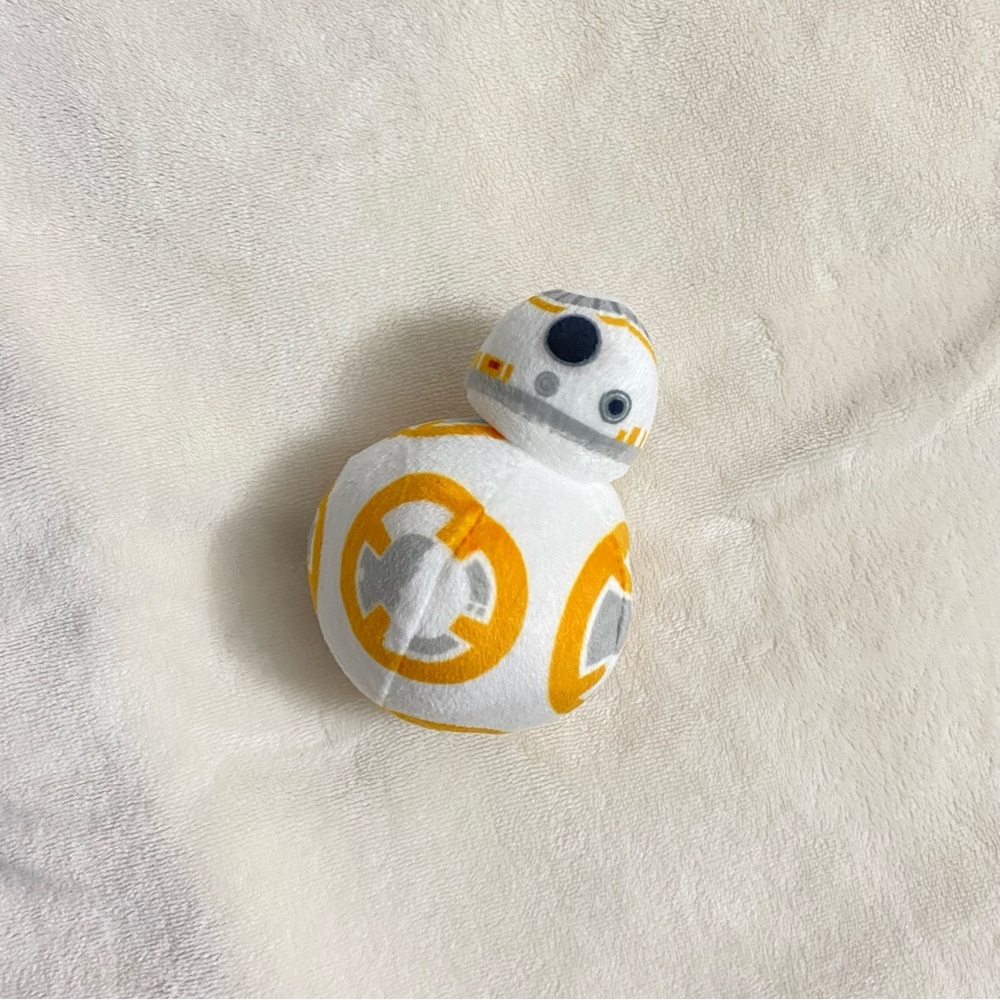 NWOT Hallmark itty bitty Star Wars BB8 Plush Toy
